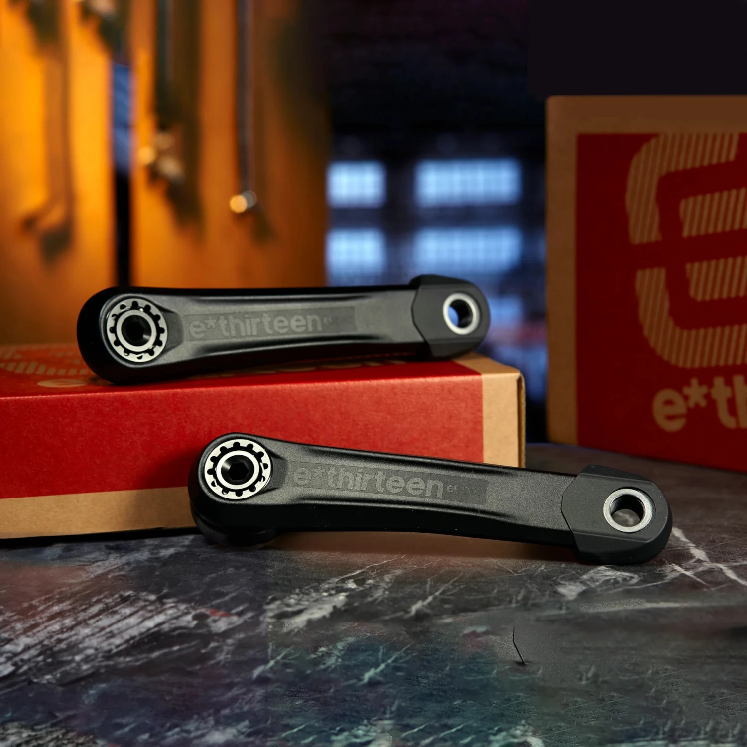 E-thirteen E*thirteen Helix Core E*spec Crankarmen - Bosch / Brose / TQ | 24mm ISIS - Zwart 5 E-thirteen E*thirteen Helix Core E*spec Crankarmen - Bosch / Brose / TQ | 24mm ISIS - Zwart - Afbeelding 3